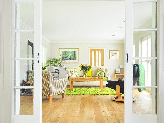 Scapa de lucurile vechi si pastreaza casa curata