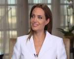 Angelina Jolie, despre frumusete