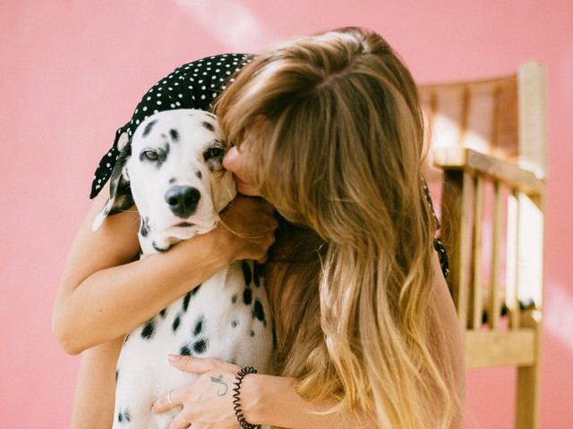 Tanjesc dupa compania oamenilor