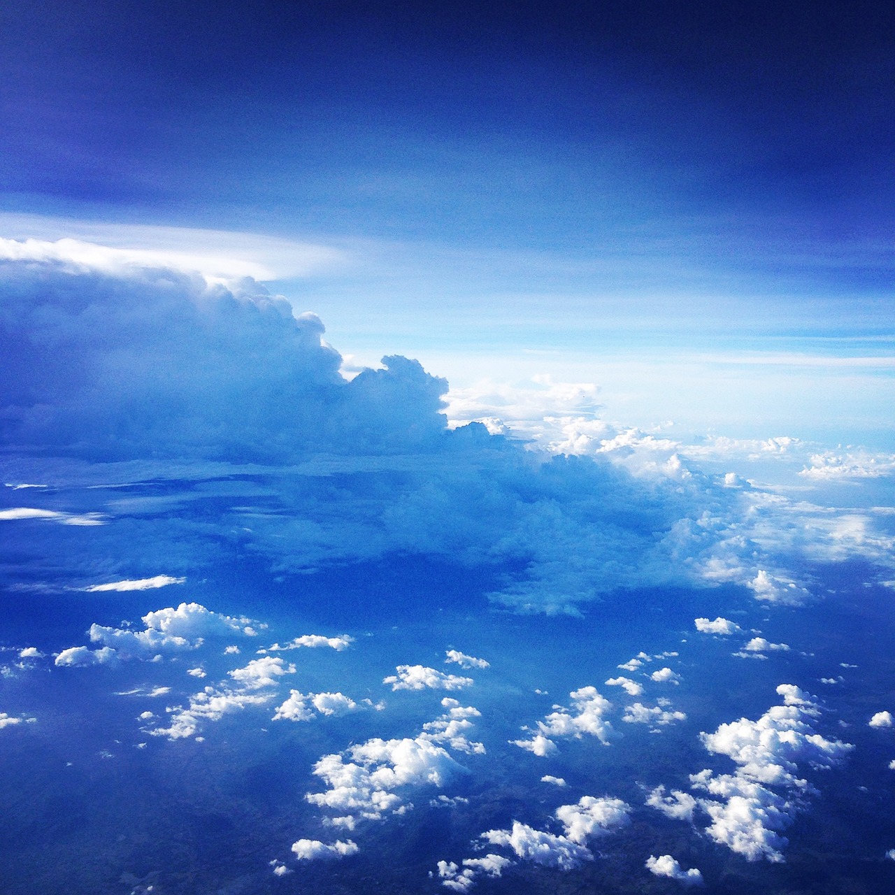 Pur si simplu, un alt univers