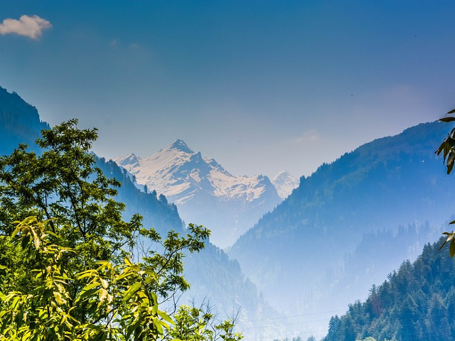 Prima ascensiune pe Manaslu