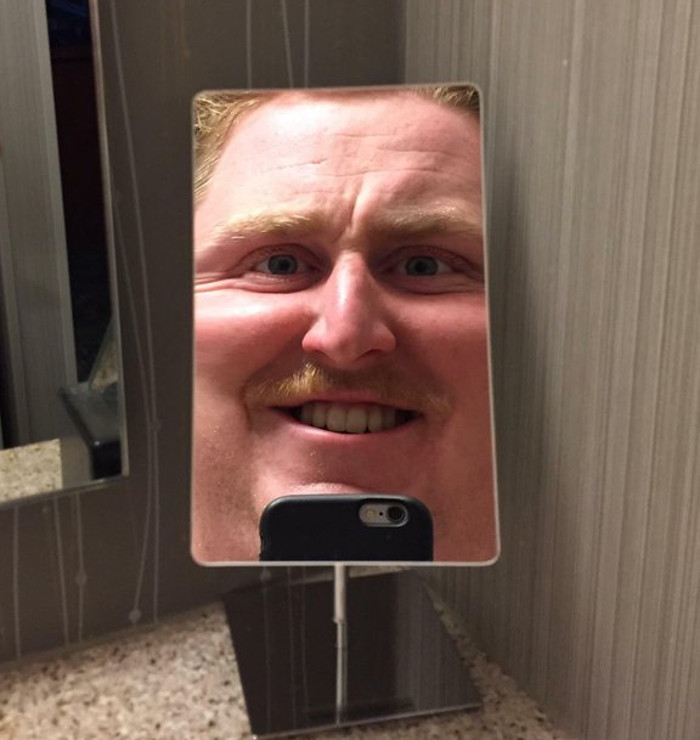 Zambetul care spune totul