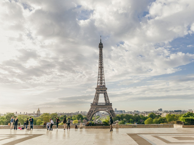 Cum sa economisesti la fata locului