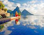 Resortul de hoteluri The Jade Mountain, in insulele Saint Lucia din Oceanul Atlantic de Nord