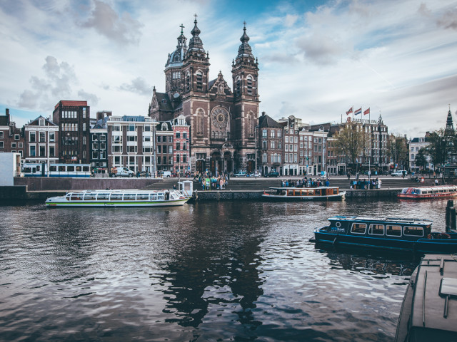 Au fost restrictionate excursiile turistice in centrul orasului