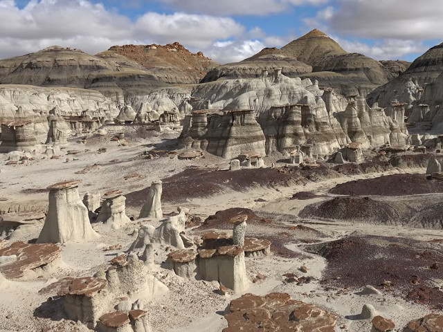 Bisti/De-Na-Zin Wilderness Area, New Mexico