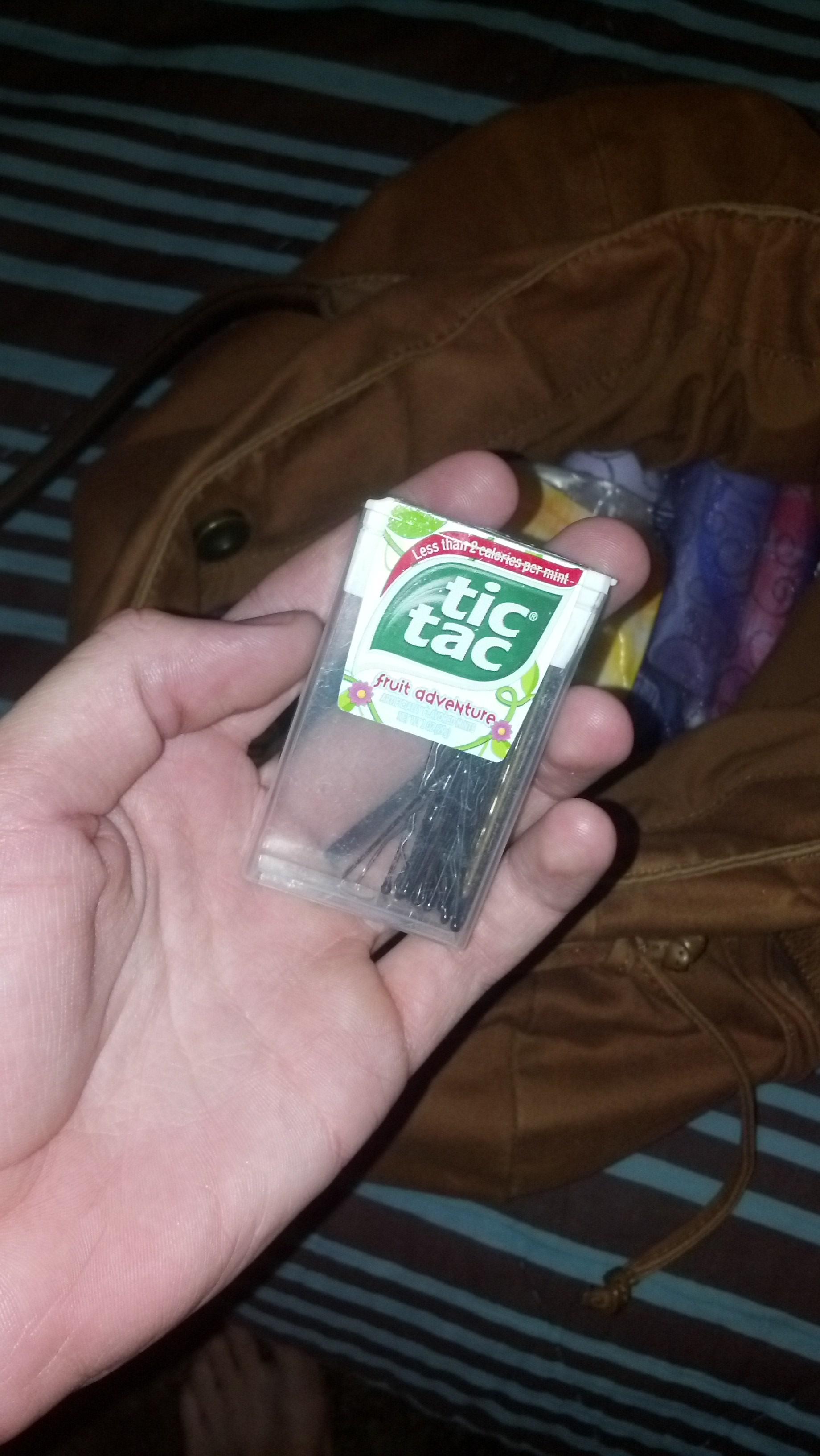 Ca sa nu-ti mai pierzi agrafele de par