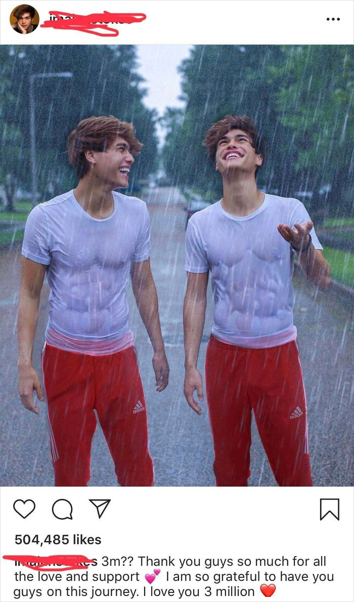 Cand ploaia iti uda hainele complet, dar parul ramane uscat si coafat perfect