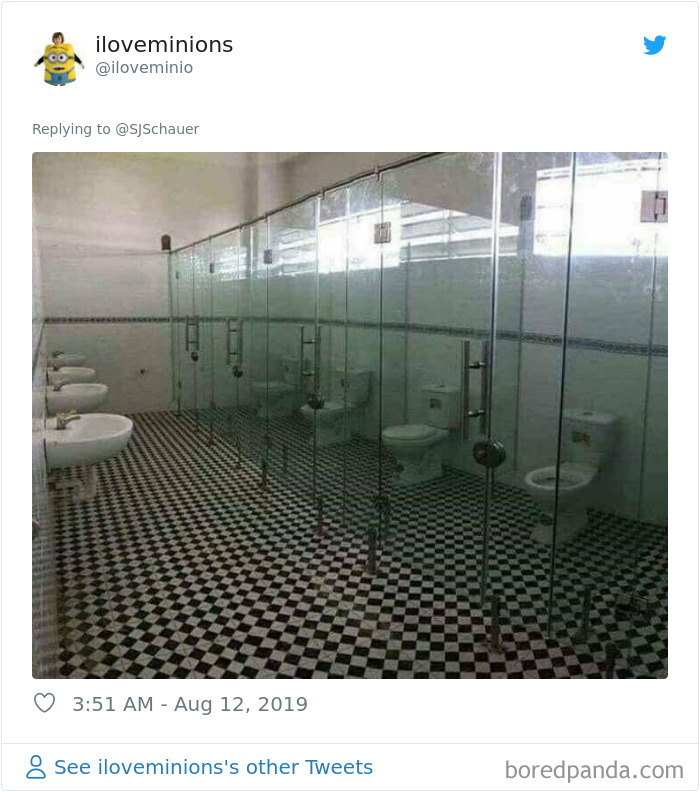 Unii oameni pur si simplu nu pun pret pe intimitate