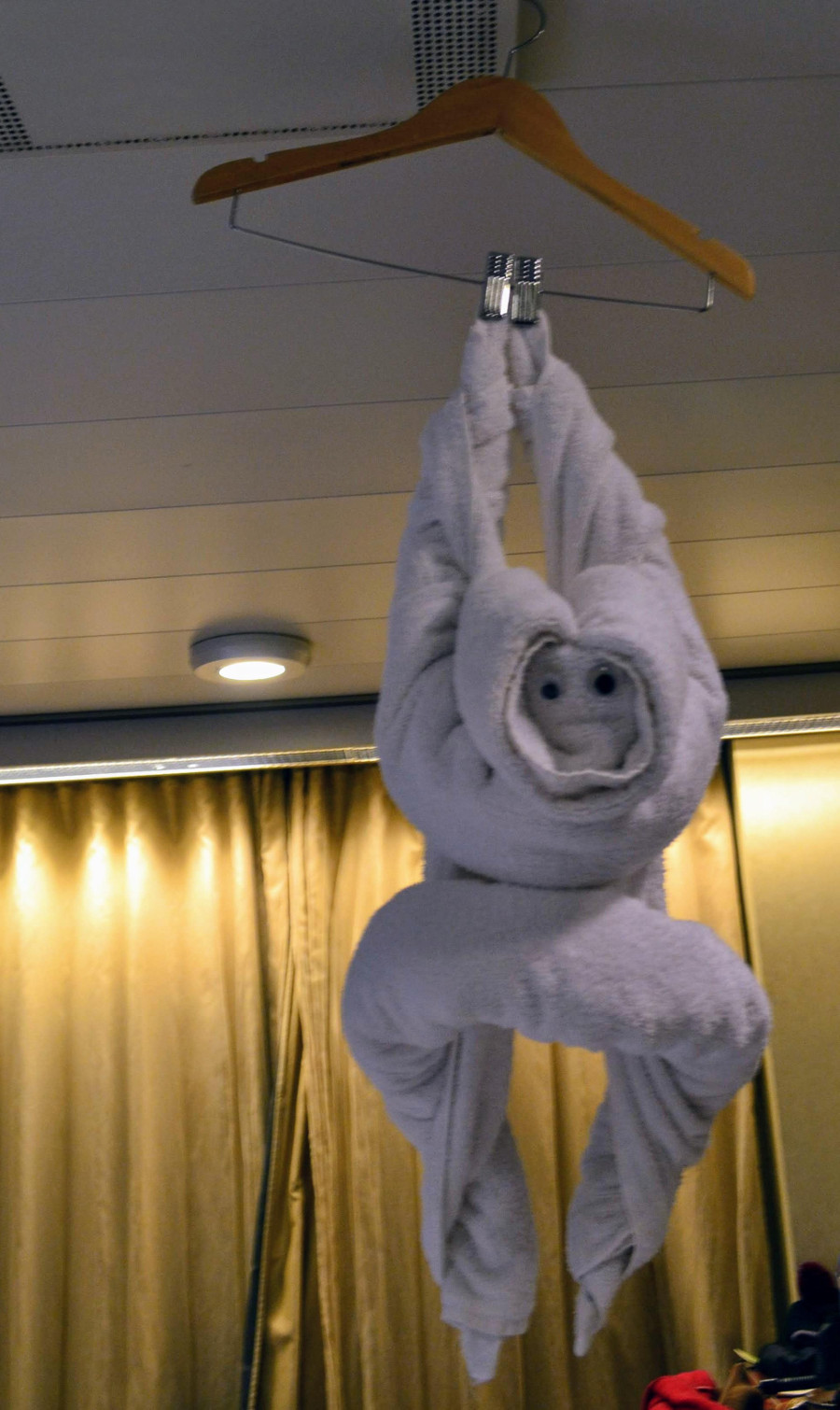 Prosop in forma de maimuta