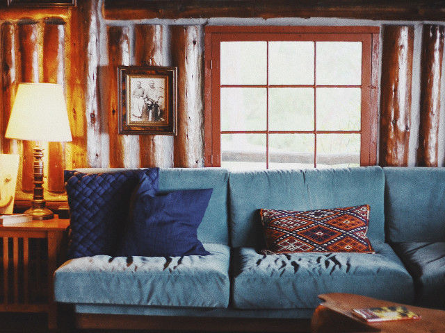 Perne de decor deformate