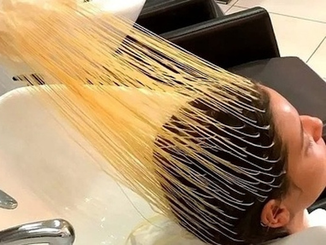 Asa arata parul dupa ce este scos din casca de facut suvite