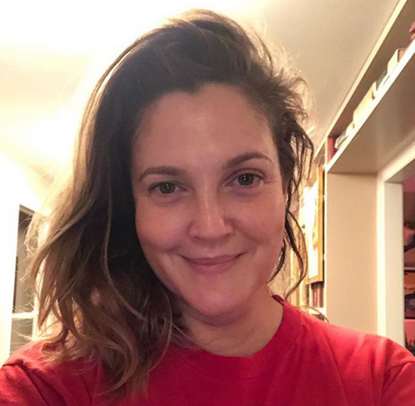 Drew Barrymore a implinit 44 de ani in februarie