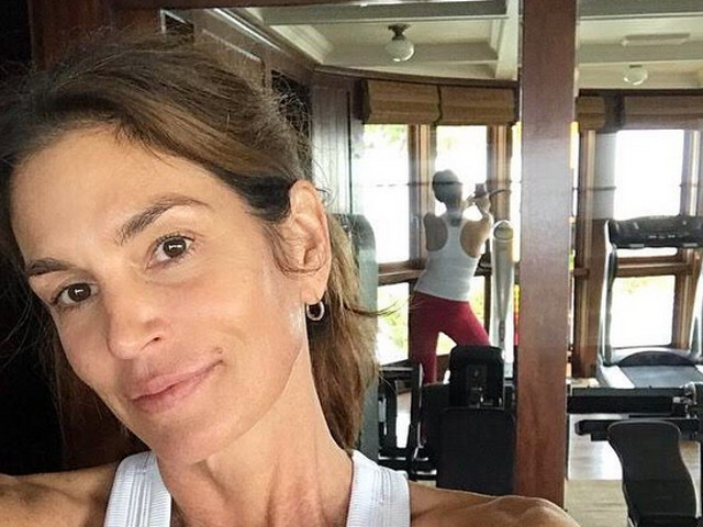 Cindy Crawford, la 53 de ani