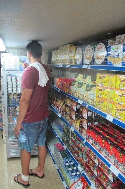 Aparent, magazinele din Vietnam chiar sunt mici