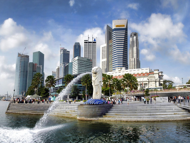 Fantana iconica in Singapore