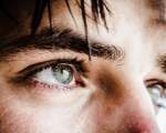 Iti protejeaza ochii prin gene si sprancene
