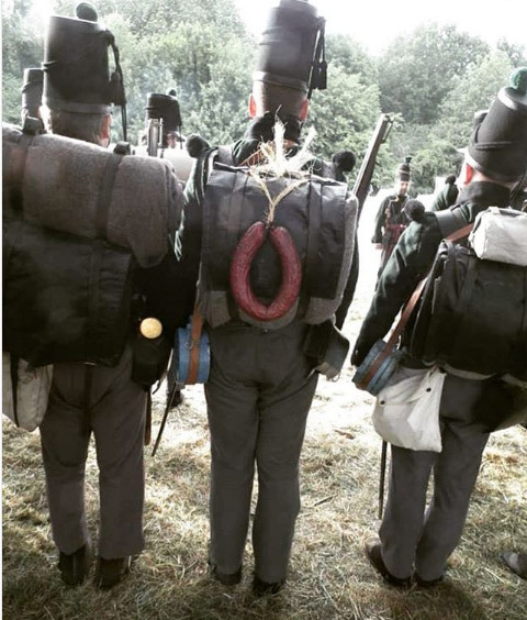 Nimic nu te poate opri din a manca. Nici macar razboiul