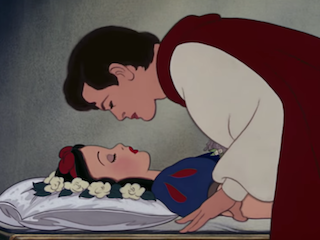 E ceva in neregula aici?