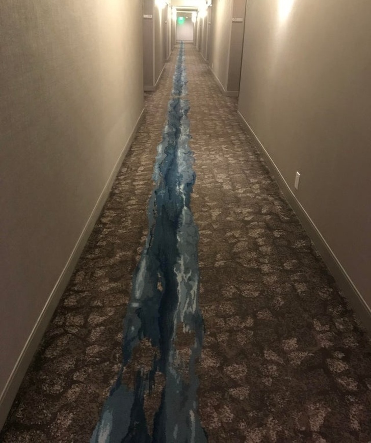 Un model de mocheta cel putin bizar