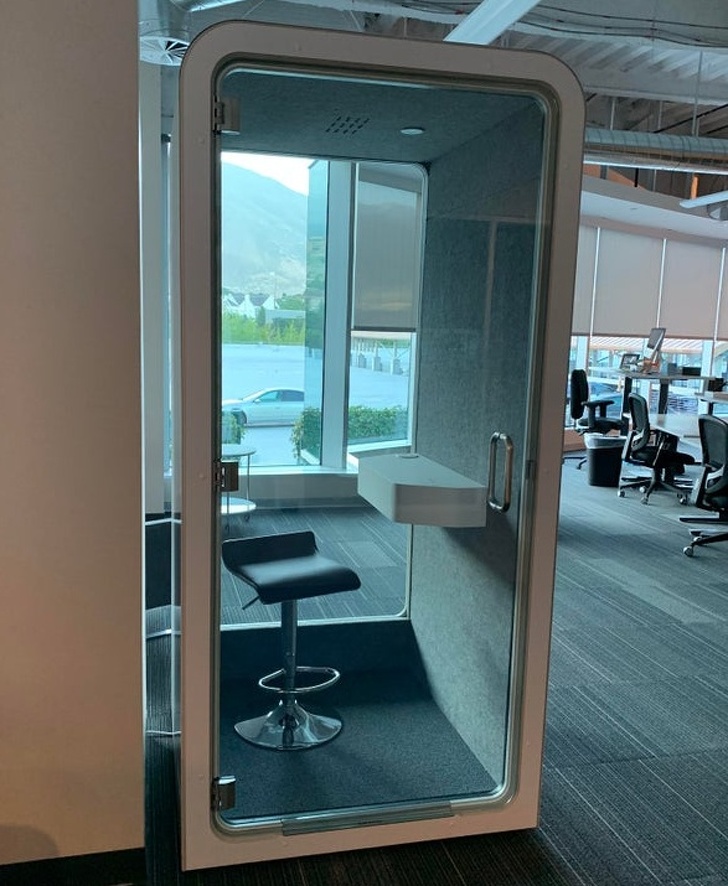 Capsule individuale ce se pot amplasa in orice birou, pentru cei care vor sa lucreze in liniste