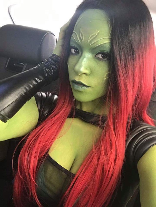 Gamora din "Gardienii Galaxiei"?