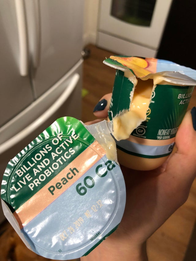 Nu credeam ca un iaurt se poate desface si in acest mod