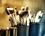Ai grija de pensulele de machiaj