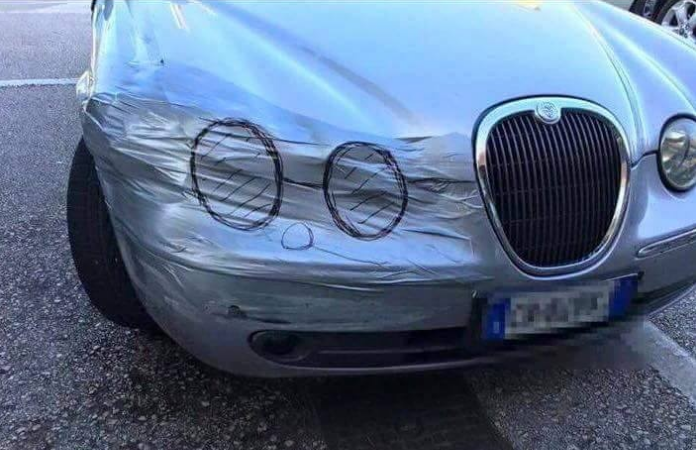 Banda adeziva este o solutie universala