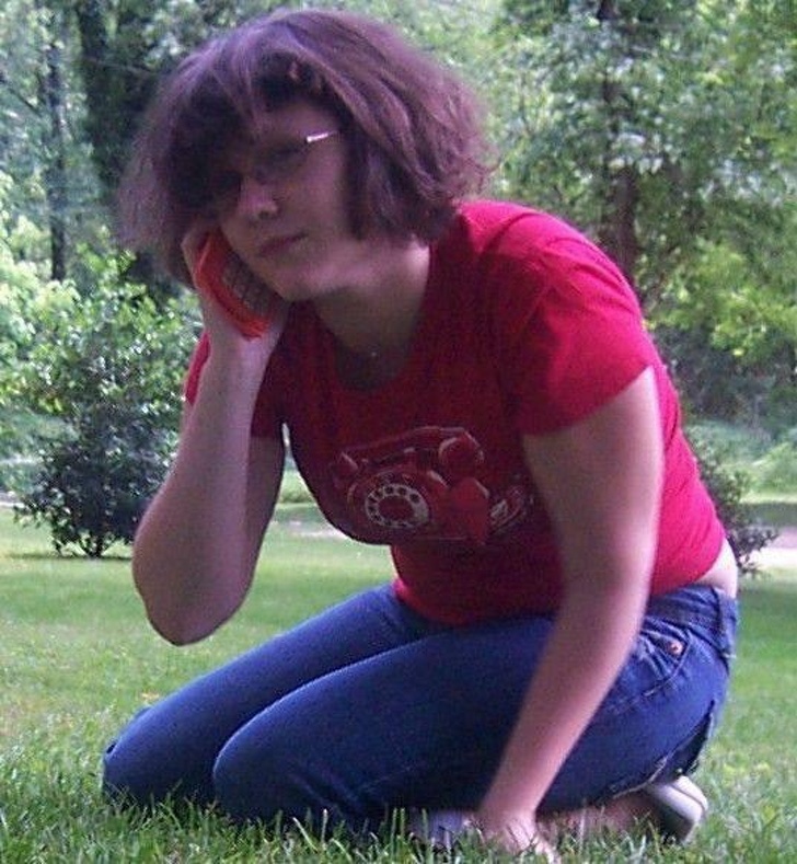 "Nu aveam telefon mobil in adolescenta, asa ca am folosit un calculator pe post de celular"