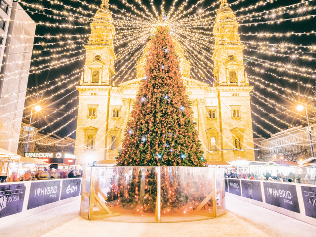 Targul de Craciun din Budapesta, Ungaria