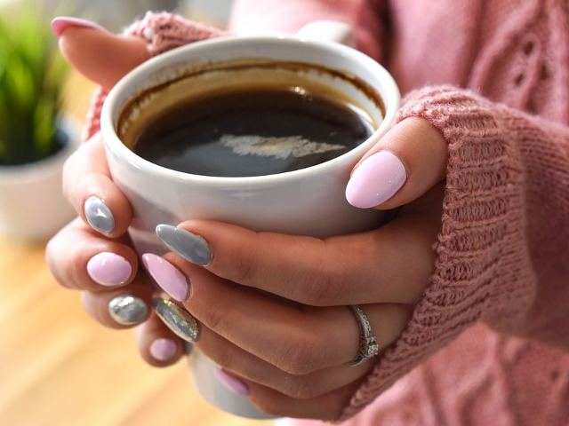 Alte modele de unghii pentru Craciun: