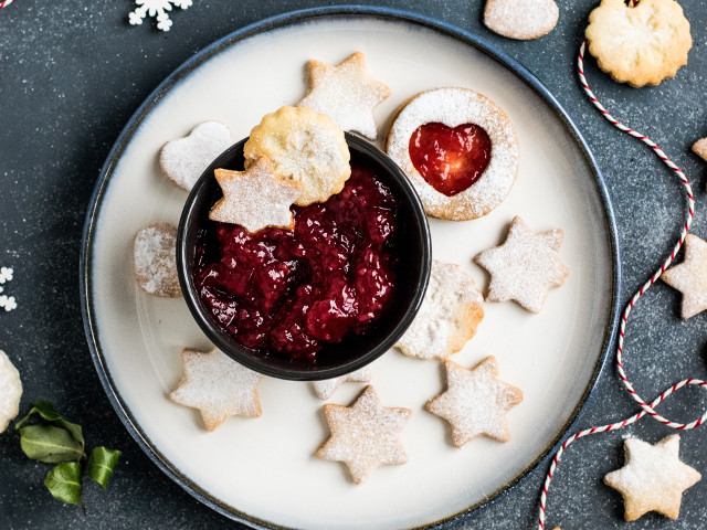 Ajuta-i pe cei mai putin norocosi