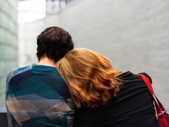 Alte persoane sunt sursa nefericirii noastre