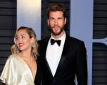 Liam Hemsworth si Miley Cyrus
