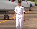 Prima femeie care a pilotat un avion in marina indiana