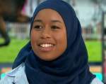 Prima femeie jocheu britanic a concurat in hijab