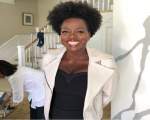 Viola Davis iubeste sa isi aranjeze parul, la fel de mult pe cat ii place sa il poarte natural