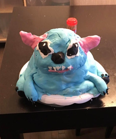 Personajul "Stitch" din desene animate arata ca si cum se topeste