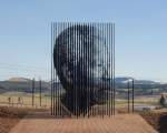 Monument pentru Nelson Mandela