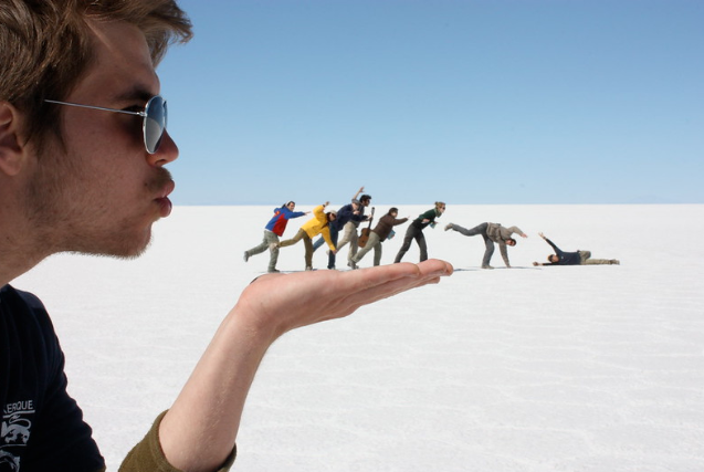 „Ne-ai aruncat în aer...”