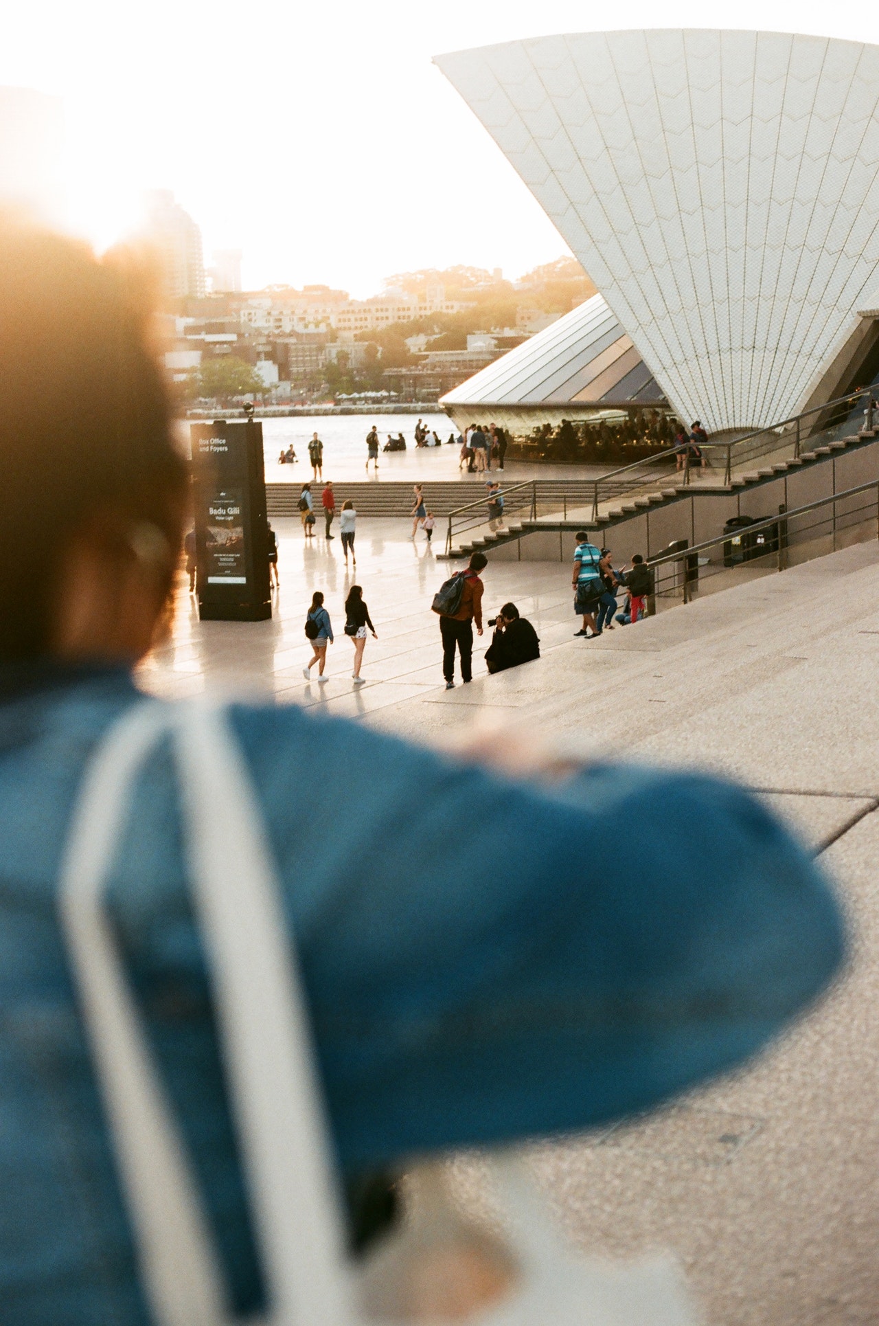Nu visăm niciodată străini