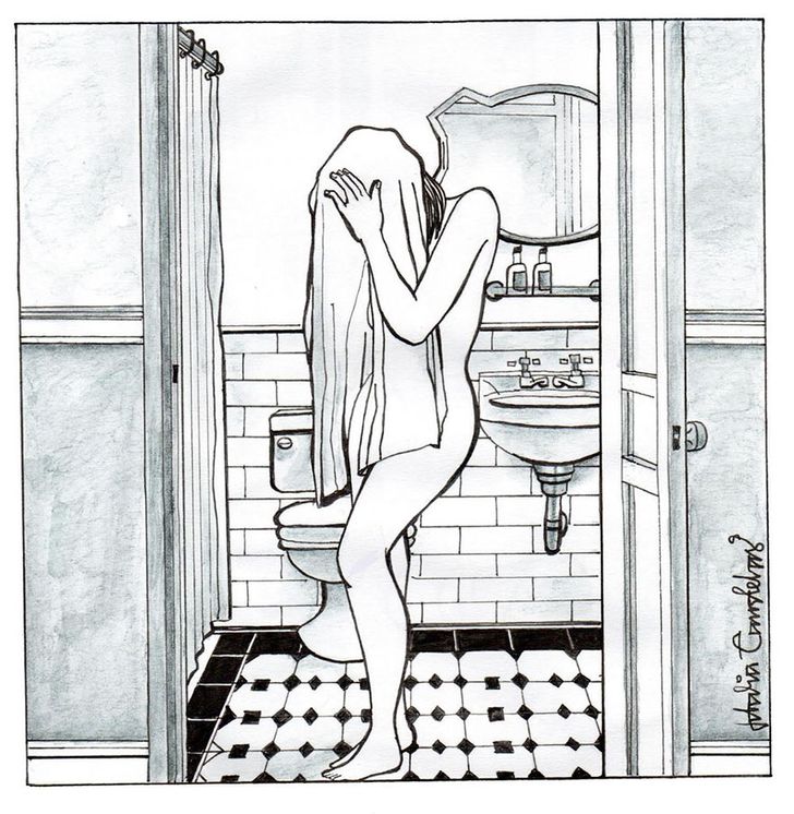 Nu e nevoie să închizi ușa când mergi la baie