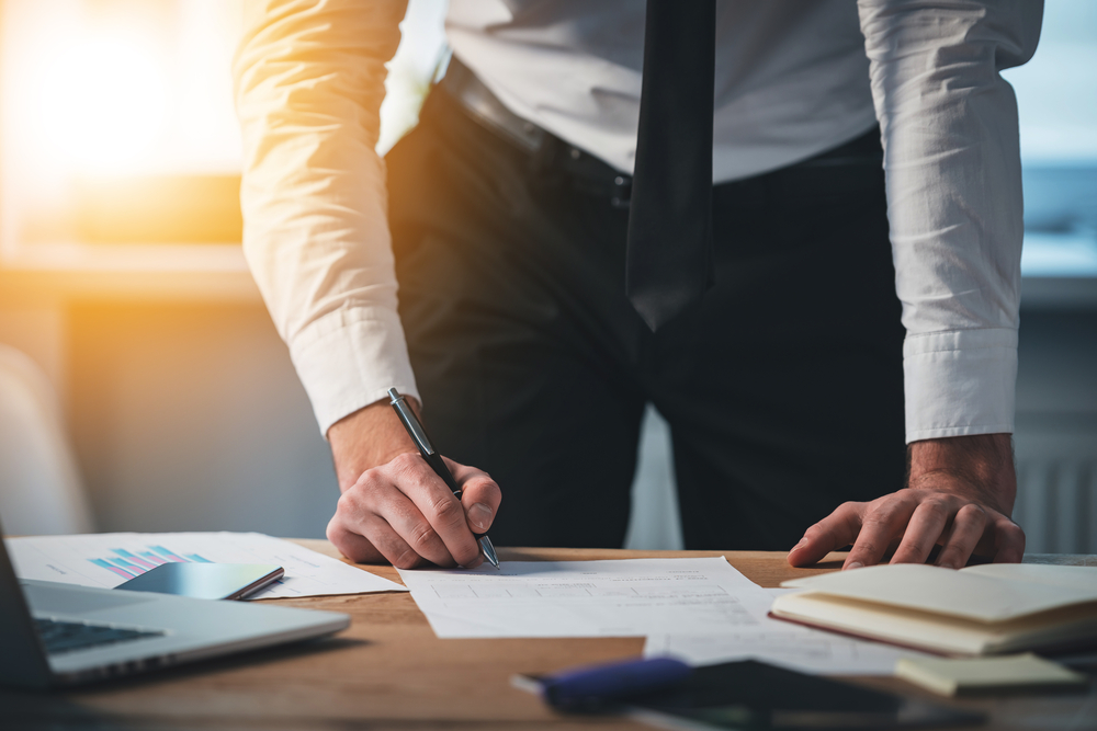 3. Lucratul în picioare