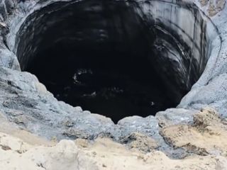 Cratere gigantice in Siberia