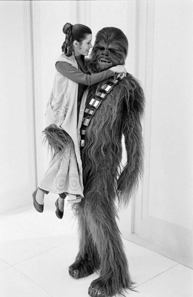 Carrie Fisher si Peter Mayhew - Star Wars