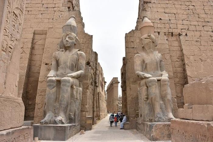 11. Templul Luxor