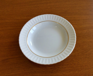 Nu se folosesc farfurii