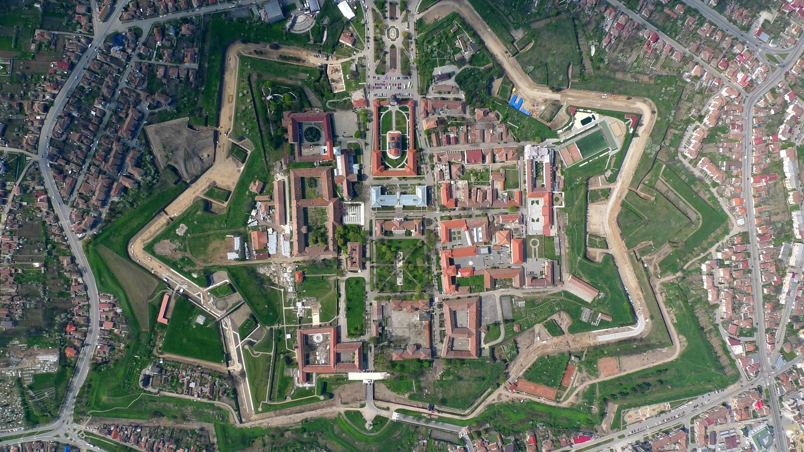 3. Cetatea Alba Iulia ( Alba Iulia)