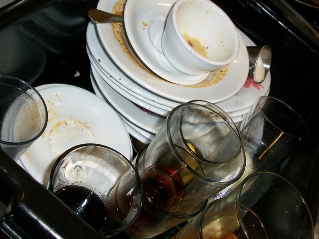 Nu speli vasele imediat dupa masa